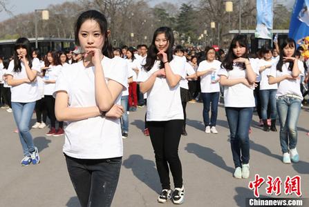 女子找民间神医扎针后死亡